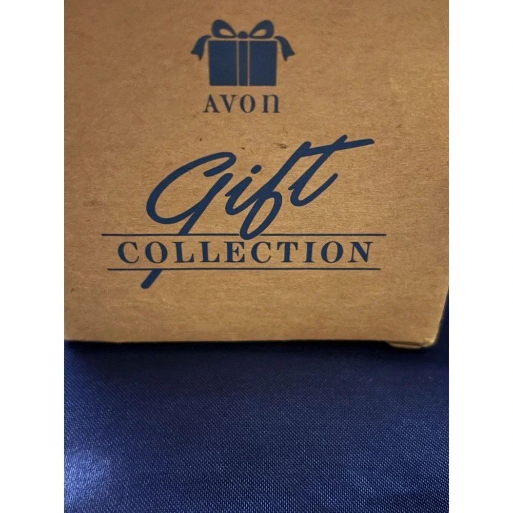 Vintage Avon Cherub Angel Ornament Basket of Fruit Gift Collection w/ Box[A1]